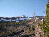 We decide to camp here by the stream about 1,900' up the trail