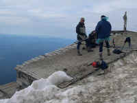 Trusting souls, at 12,000'